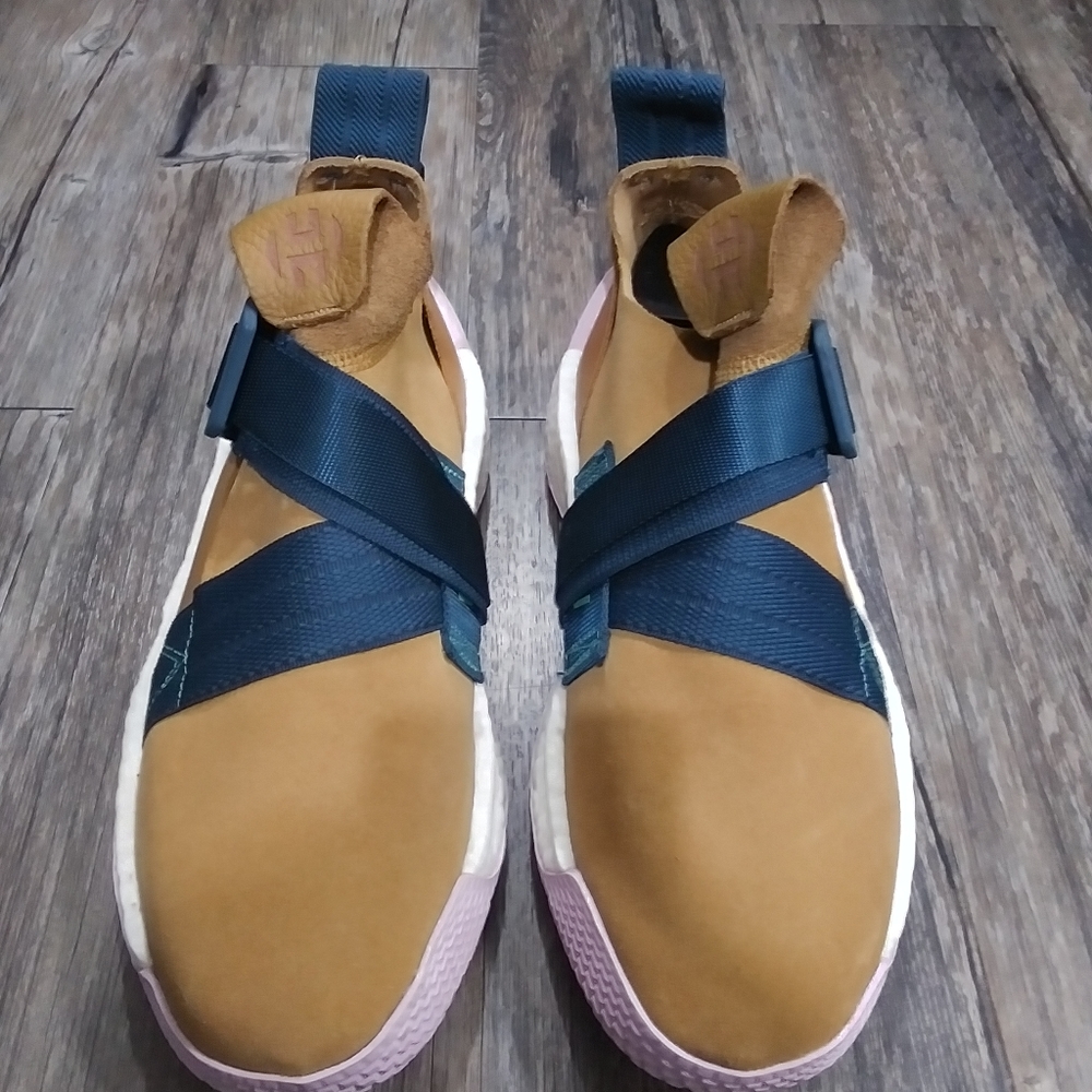 Adidas Harden Volume 2 View 3